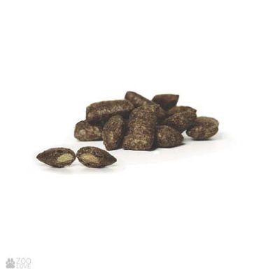 Monge Gift Cat Sterilised Duck Лакомство с уткой и клюквой для стерилизованных кошек, 60 г