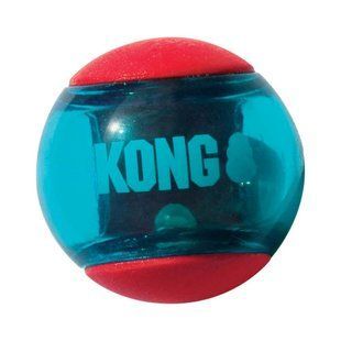 Kong Squeezz Action Ball Конг Игрушка мяч-пищалка для собак, L &ndash; 2 шт