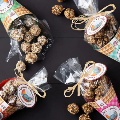 Натуральные лакомства для собак Cooka's Cookies Beijinhos Курица с тунцом, морковью и семенами, 50 г